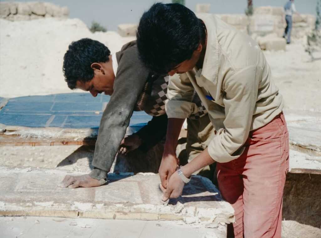 archaeological discoveries history