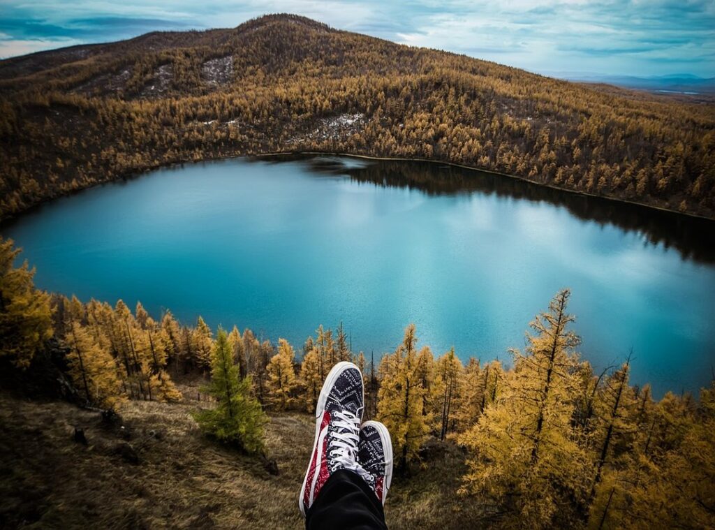 choosing hiking boots